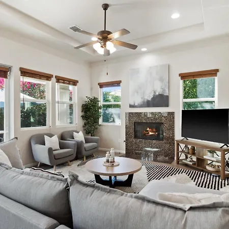 Desert Getaway By Vare Pool Spa Gym Tennis La Quinta Exterior photo