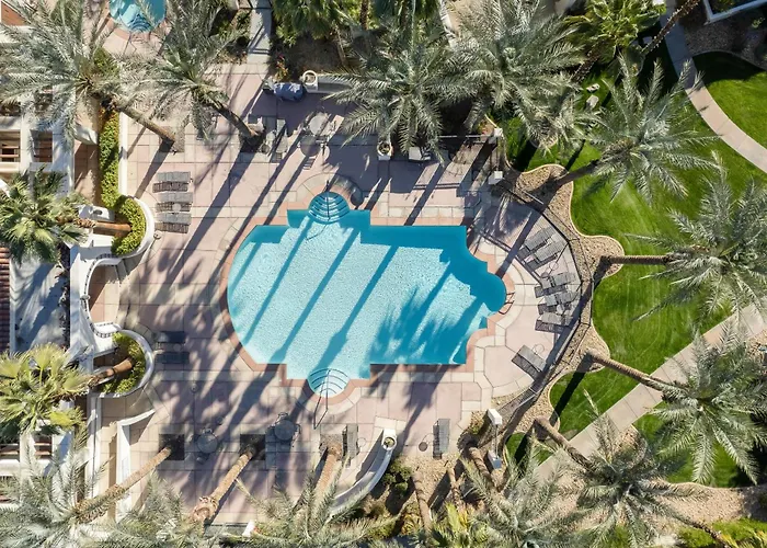 Desert Getaway By Vare Pool Spa Gym Tennis