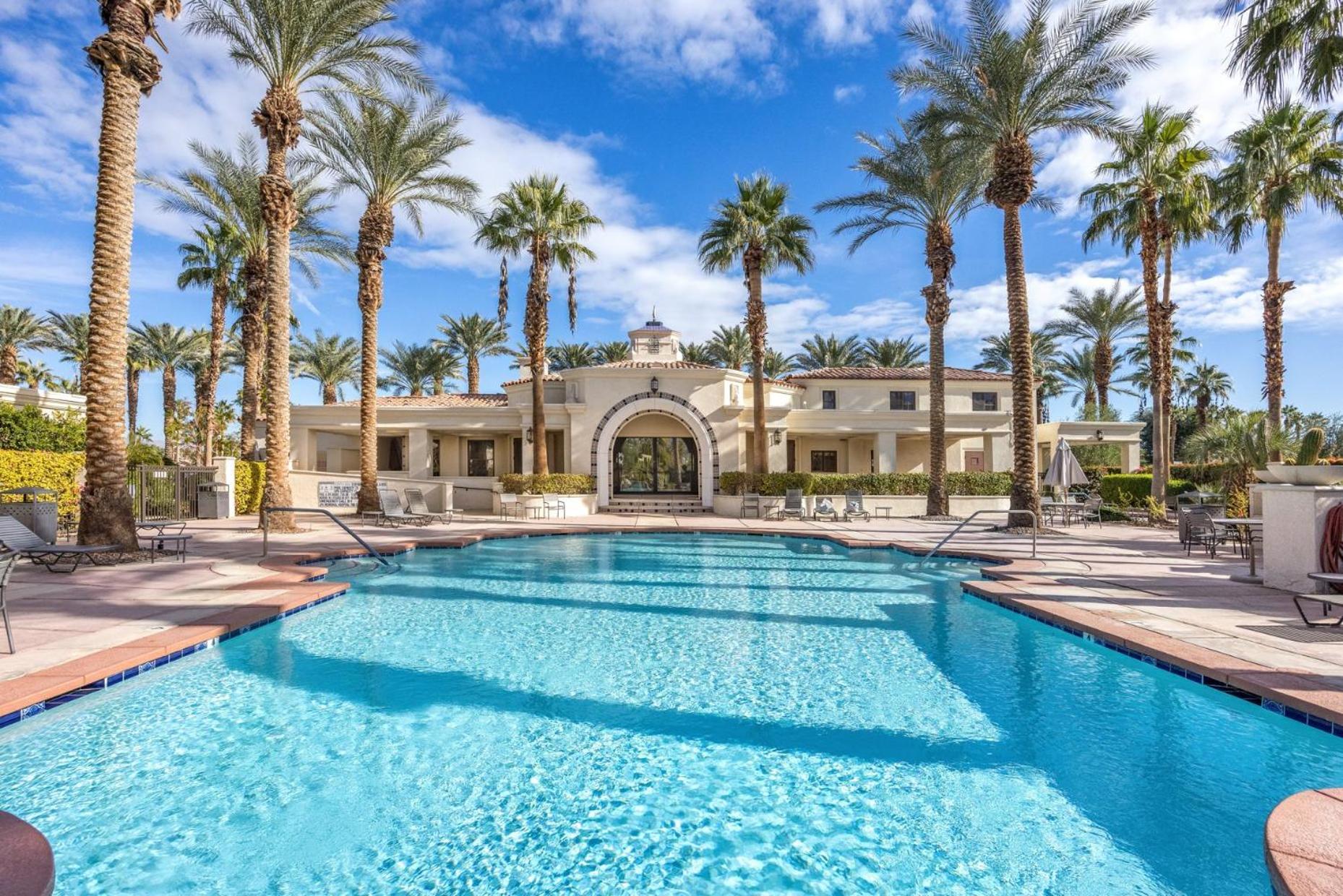 Desert Getaway By Vare Pool Gym Tennis * La Quinta