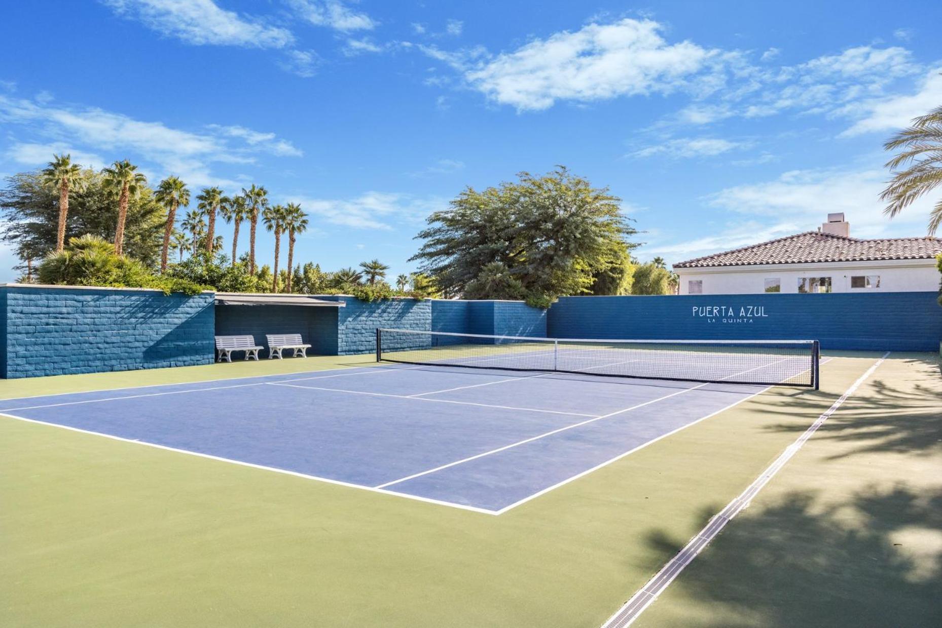 Desert Getaway By Vare Pool Gym Tennis Ferienhaus *